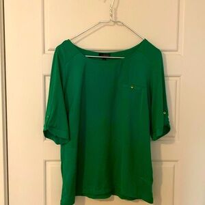Short Sleeved Green Knit Top